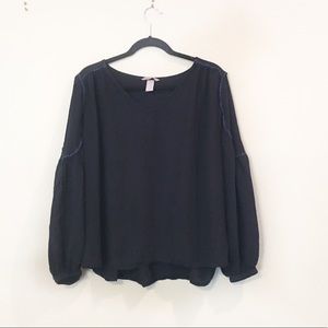 H&M | Black Longsleeve Blouse